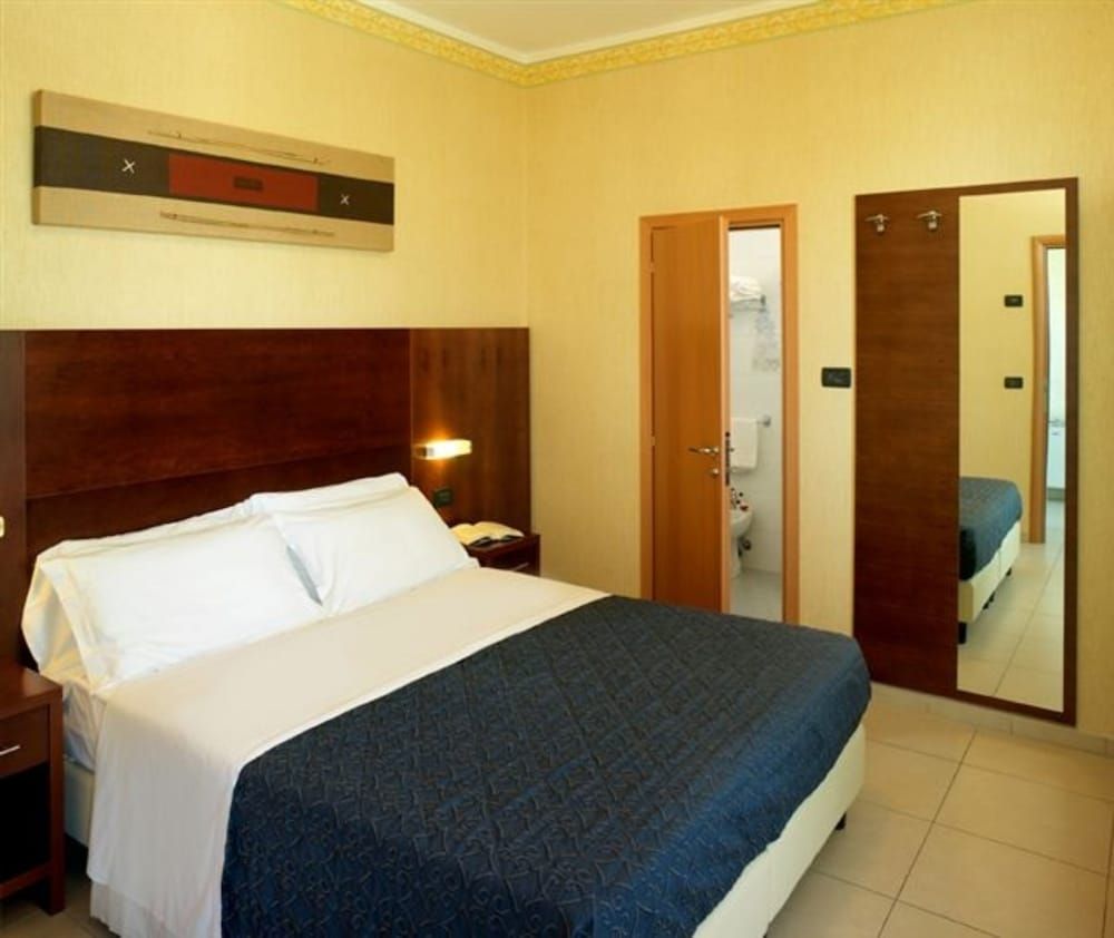 Basic Double or Twin Room