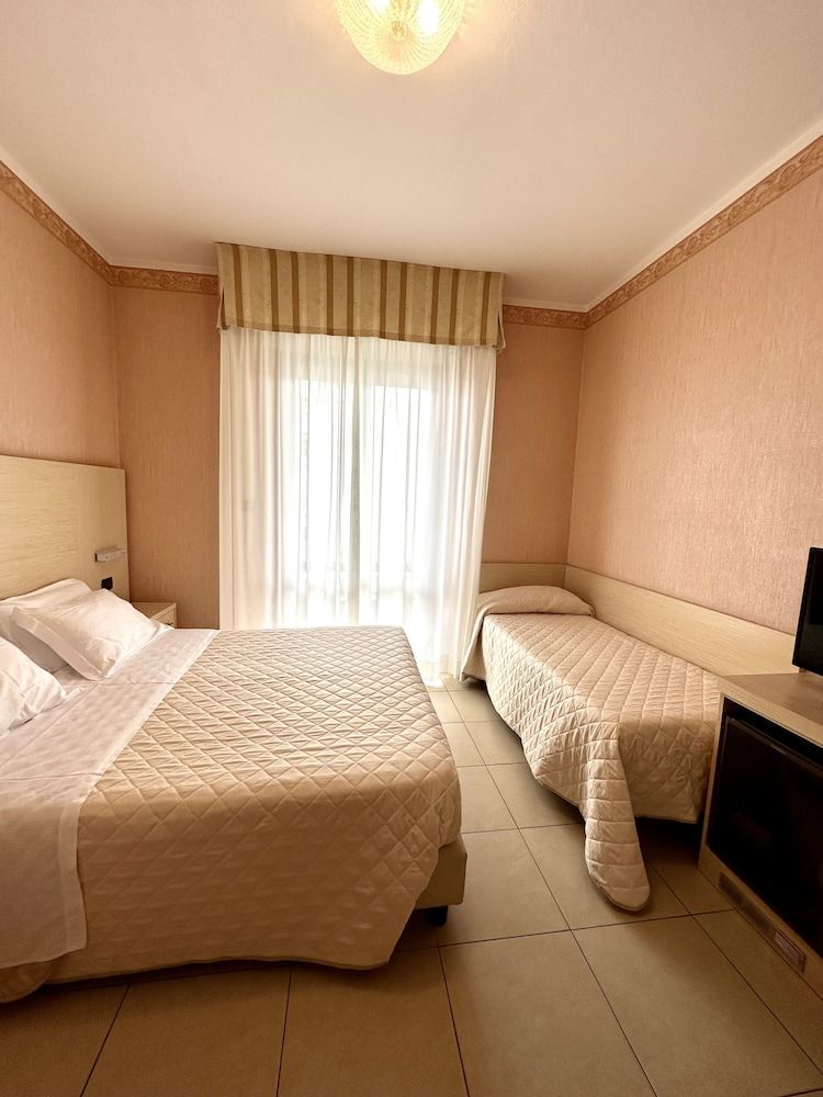 Triple Room, Sea View