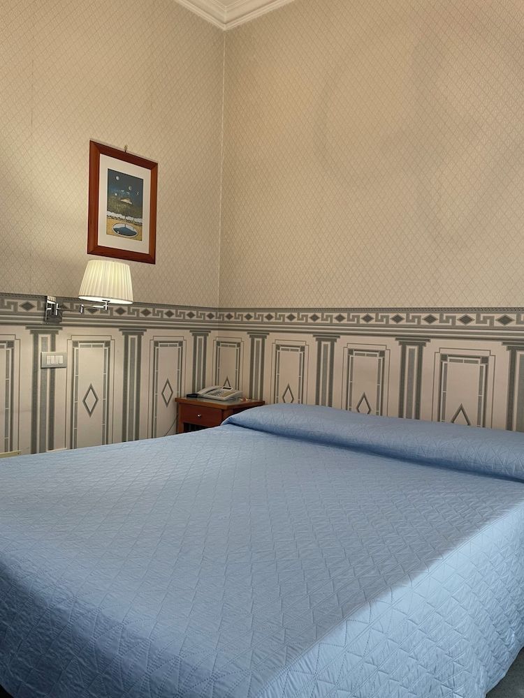 City Hall Economy Room