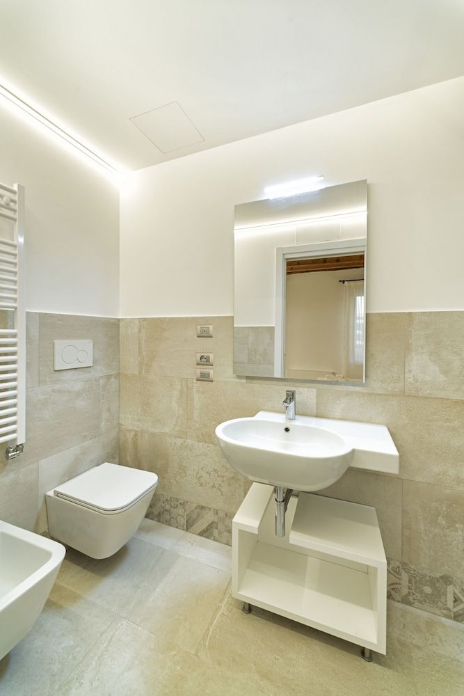 Ca' de la Fonte | WENICE Deep Culture Standard Double or Twin Room 7