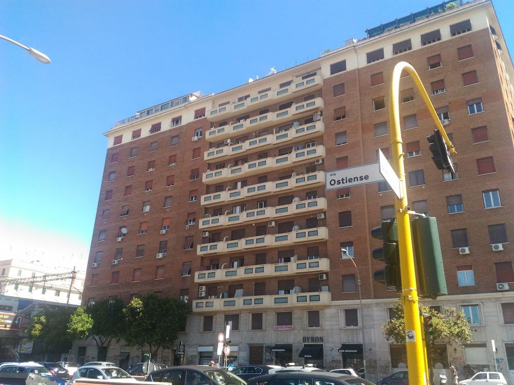 undefined B&B Easy 5