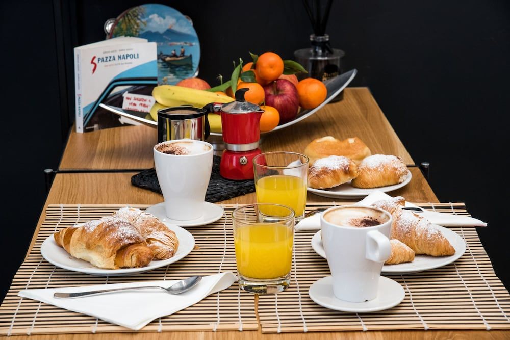 undefined Napoliamo Guest House 5