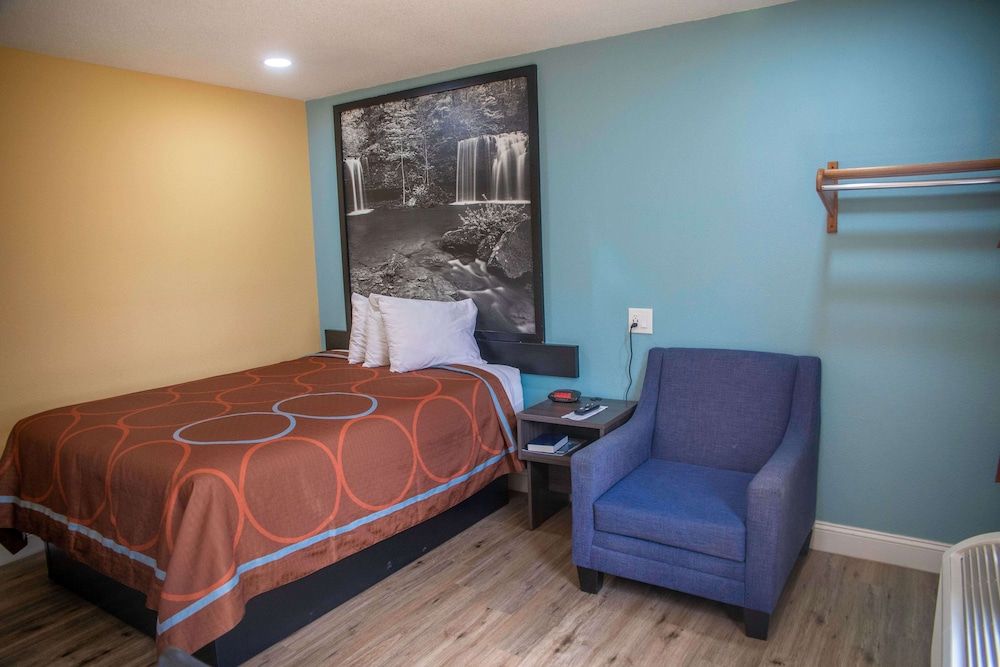 Standard Room, 1 Queen Bed, Non Smoking