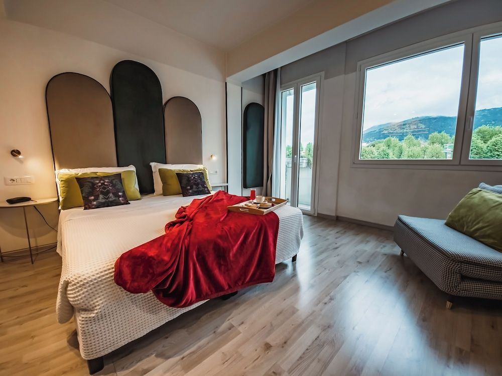 Art Hotel Milano Comfort Double or Twin Room 10