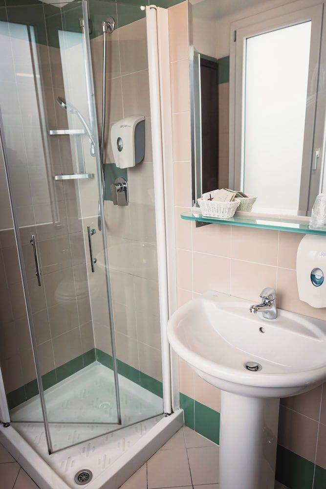 Art Hotel Milano Comfort Double Room Single Use 16