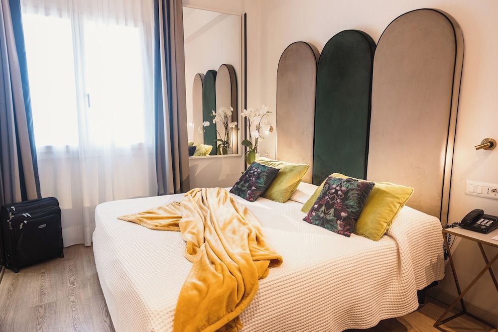 Art Hotel Milano Classic Double Room Single Use 12