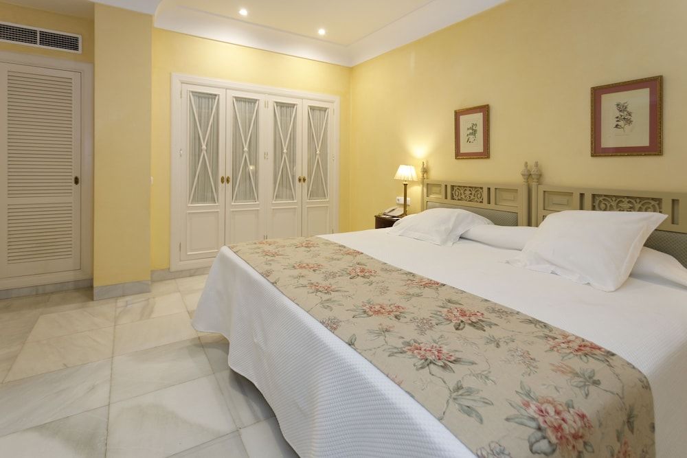 Junior Suite (3 Adults)