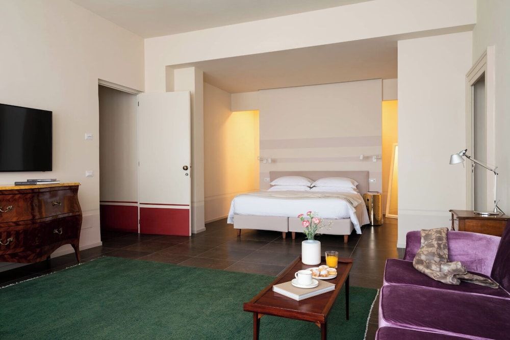 Junior Suite, Twin or King, Sea View