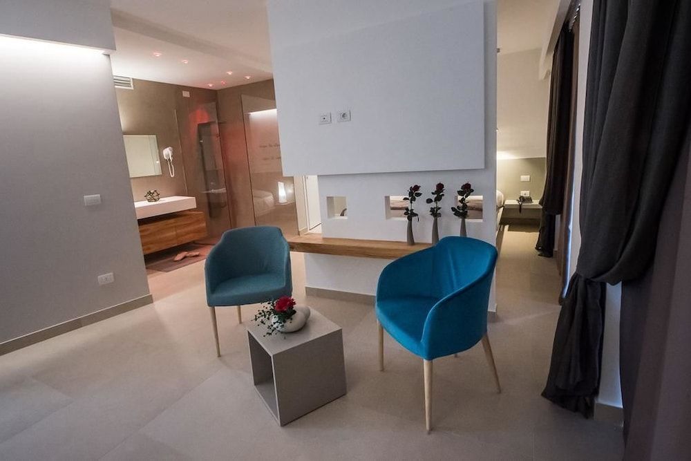 Malucri Resort Executive Suite, Balcony, Valley View 3