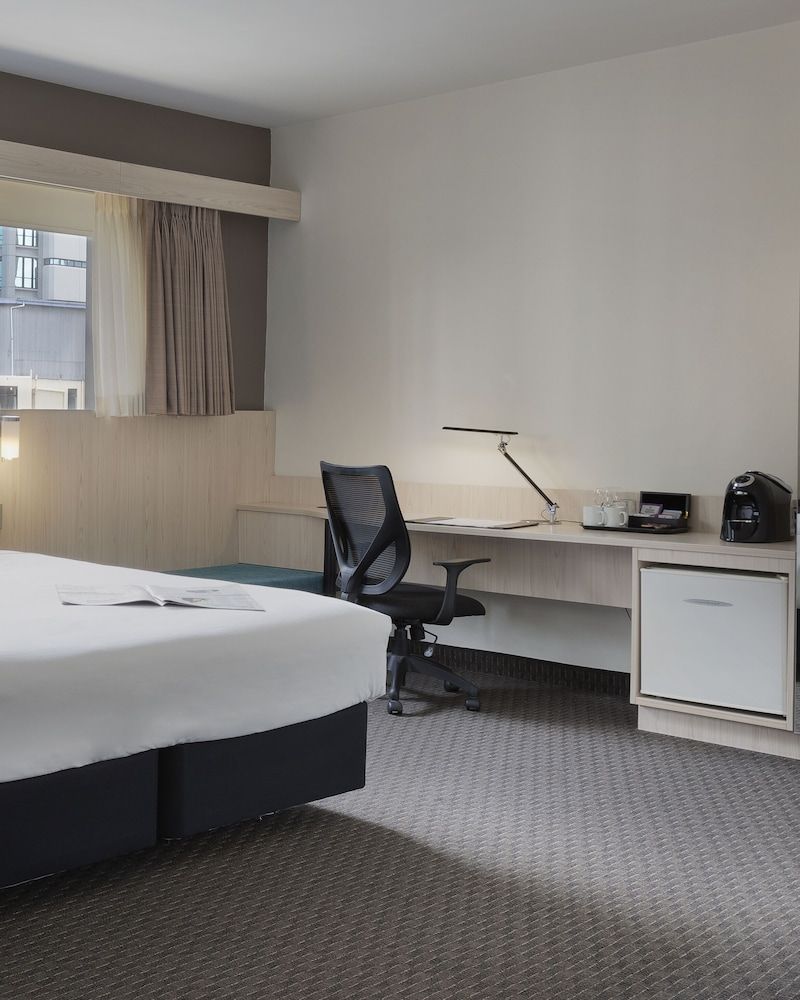 Business Room, 1 King Bed (Ibusiness)