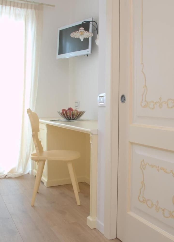 Relais Fior di Bosco Family Room (3 PAX) 6