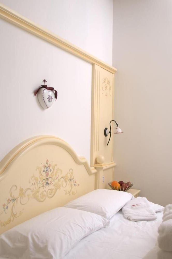 Relais Fior di Bosco Family Room (3 PAX) 5