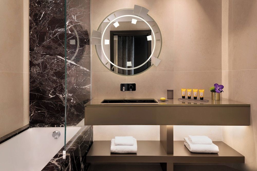 undefined The Pantheon Iconic Rome Hotel, Autograph Collection 10