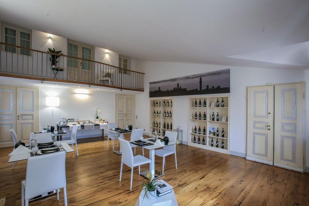 undefined B&B Le Logge Luxury Rooms 5