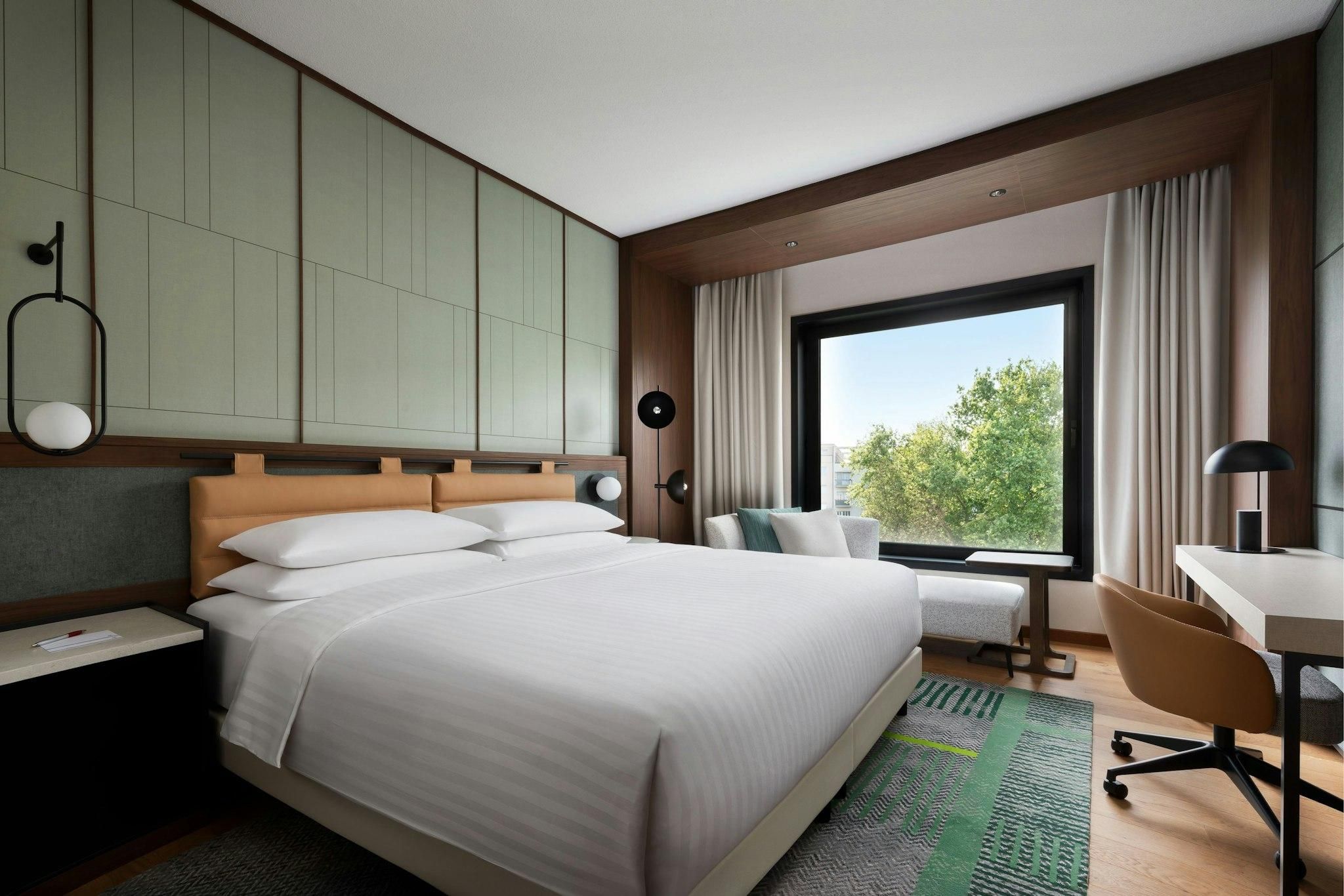 undefined Milan Marriott Hotel 9