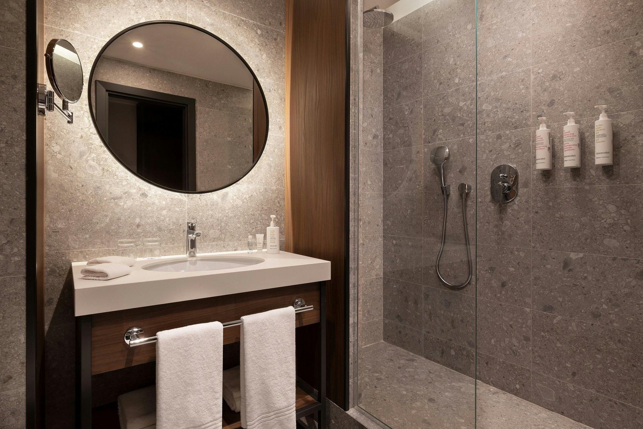 Superior, Guest room, 1 King