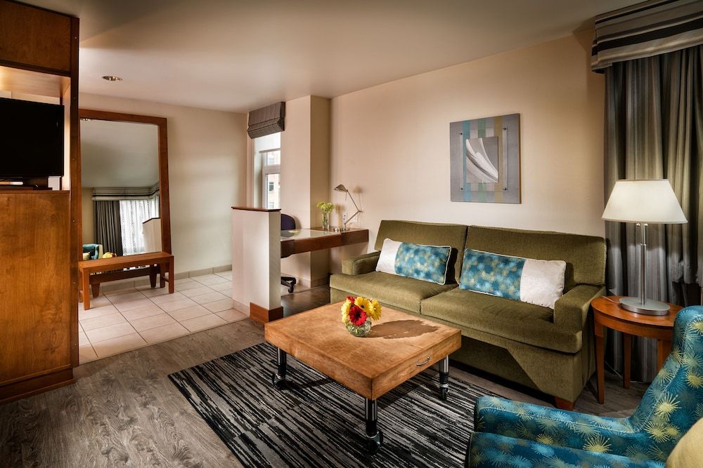 Staypineapple, Watertown Hotel, University District Seattle Studio Suite 5