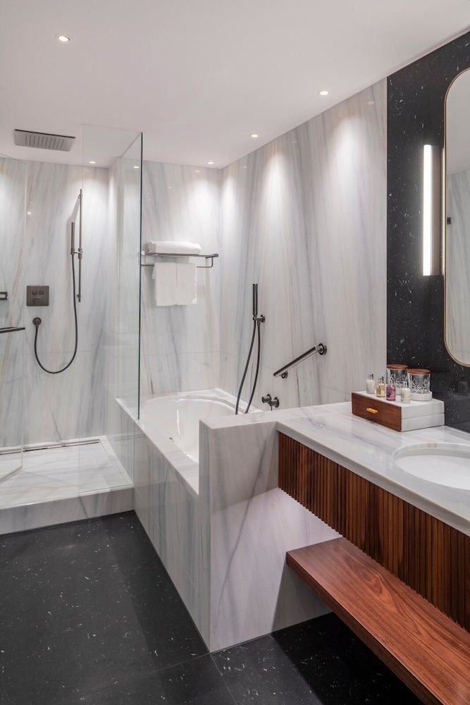 Grand Hotel des Bains Kempinski Signature Room, 1 King Bed (Signature Double Room) 4