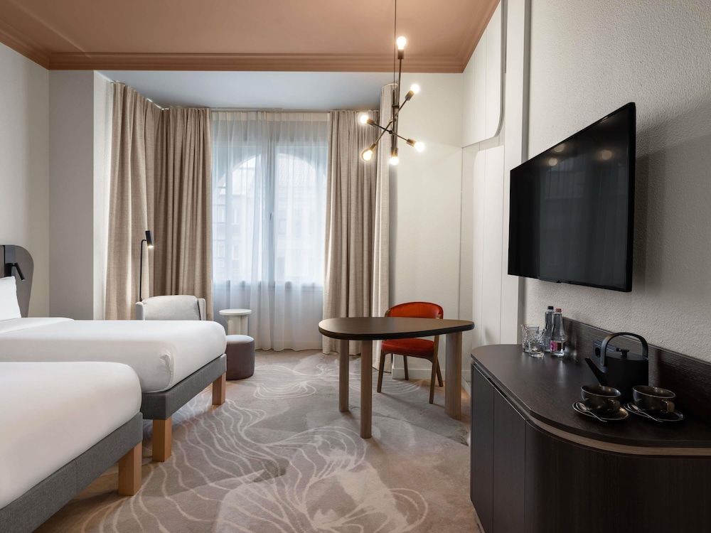 Mövenpick Hotel Budapest Centre Superior Room, 2 Twin Beds 5