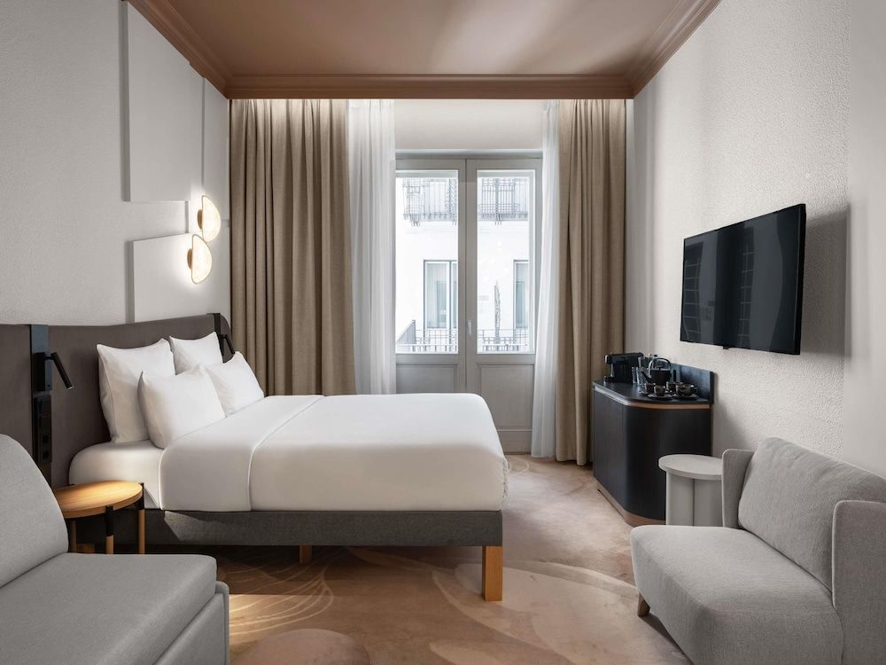 undefined Mövenpick Hotel Budapest Centre 8