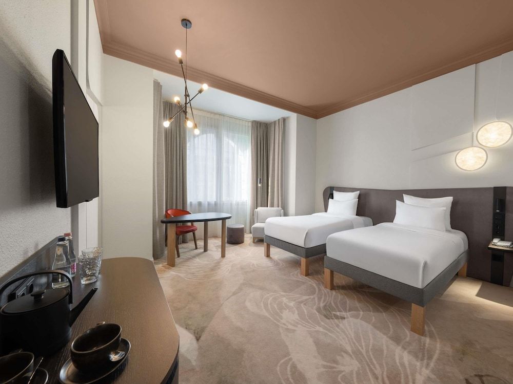 Mövenpick Hotel Budapest Centre Superior Room, 2 Twin Beds 3