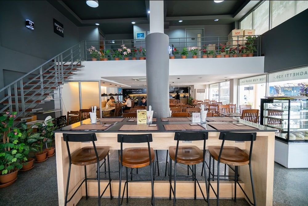 undefined The Ecotel Bangkok 5