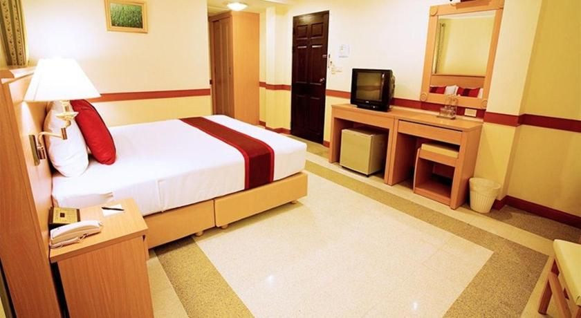 undefined The Ecotel Bangkok 8