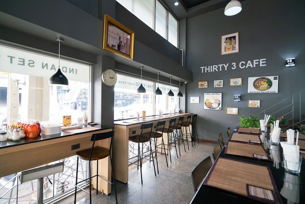 undefined The Ecotel Bangkok 10