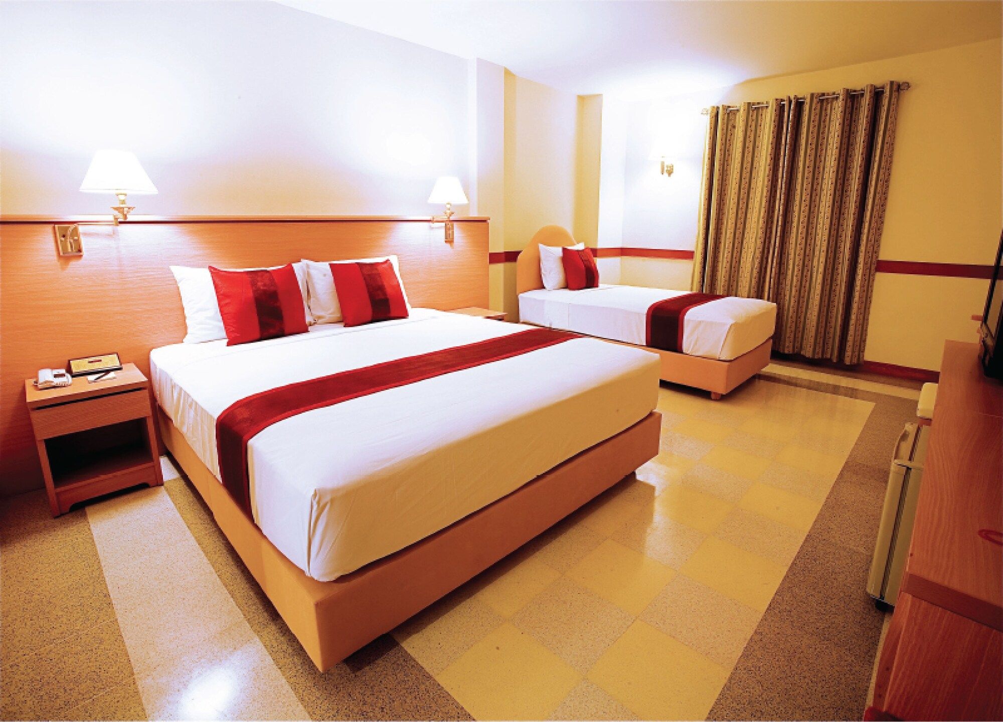 undefined The Ecotel Bangkok 4