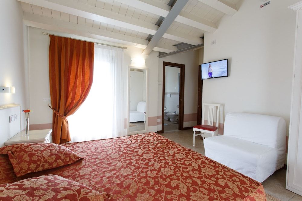 Sweet Home Superior Room 13