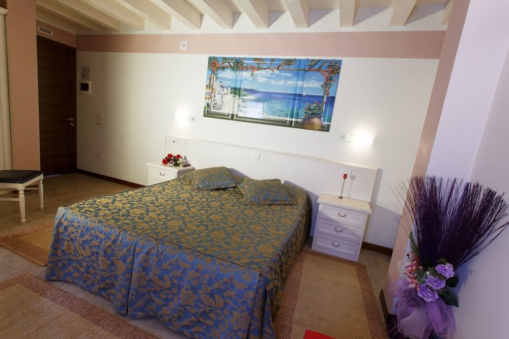 Sweet Home Superior Room 9