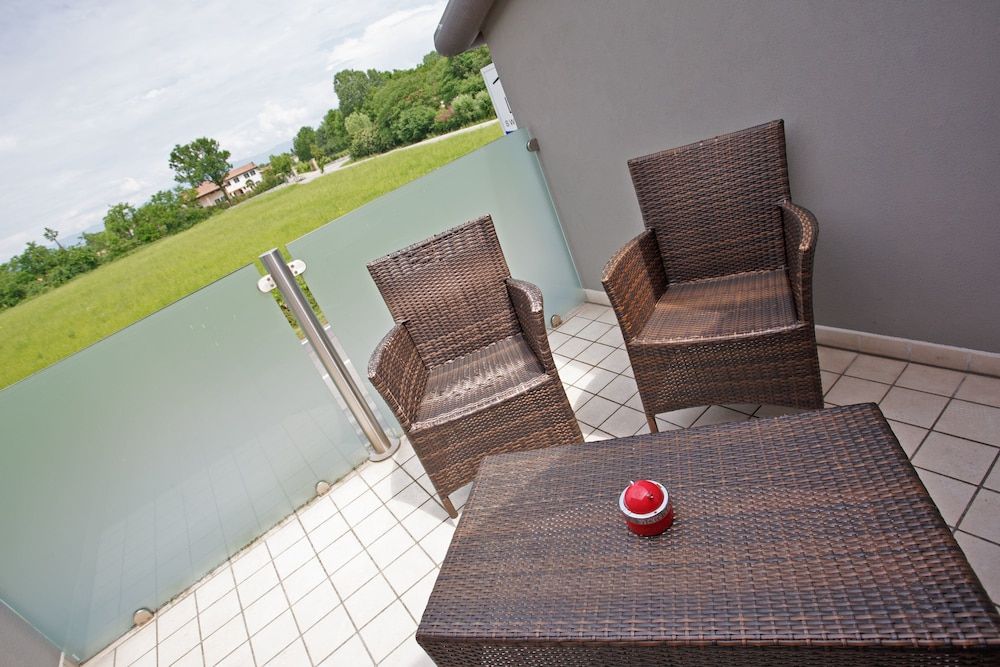 Sweet Home Superior Room 10