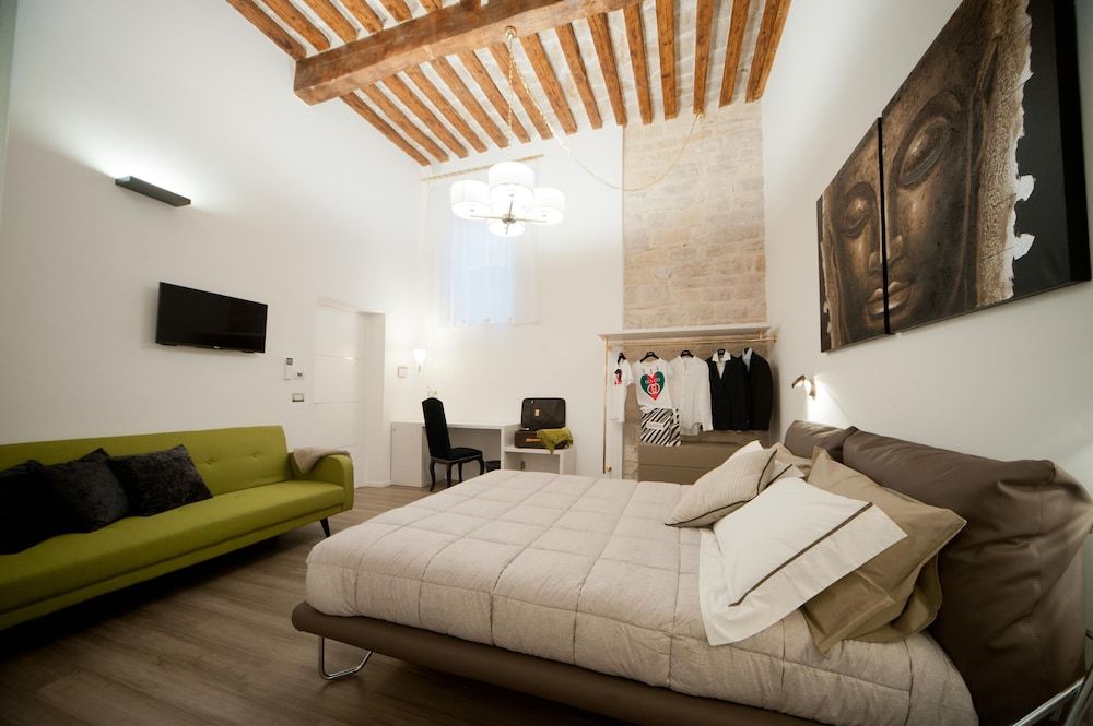 Sotrani Comfort Triple Room 2