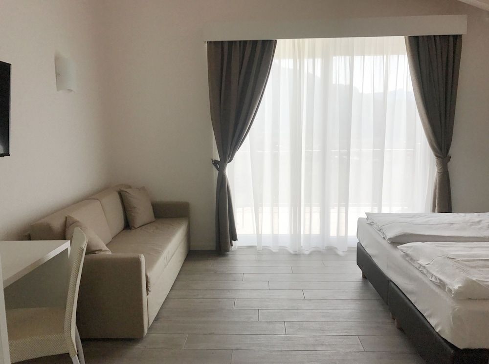 Maso Tobel Riva del Garda Triple Room, Balcony