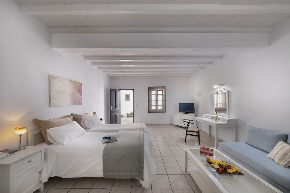 Deliades Mykonos