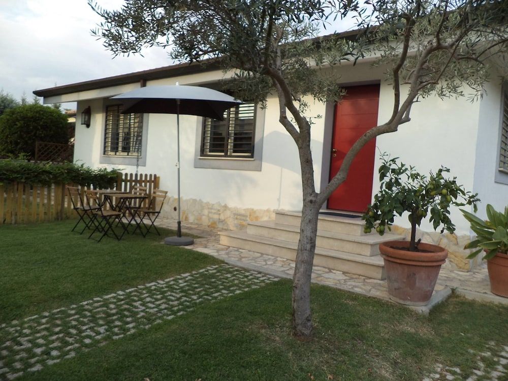 undefined Gens Mundi B&B 5