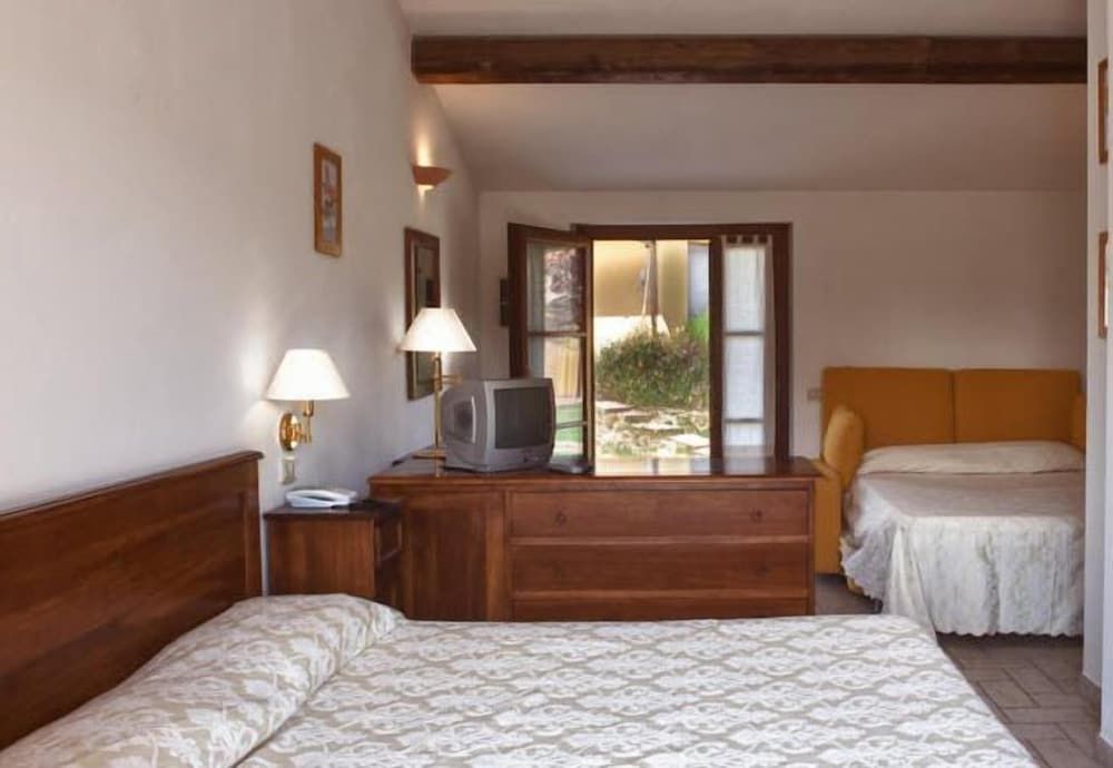 Villaggio Albergo Le Macerine Standard Double Room 7