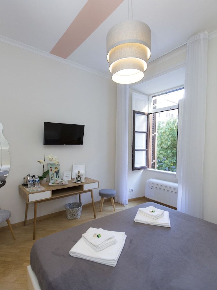 Al 7 Rooms Deluxe Double Room 22