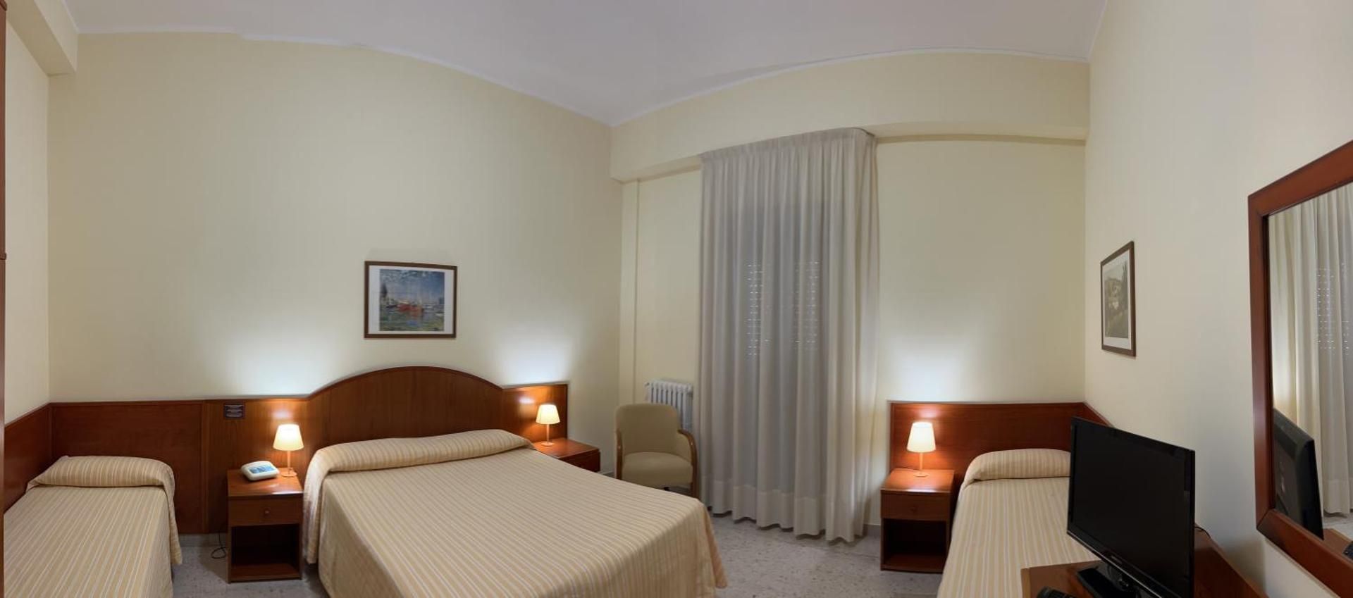 Standard Quadruple Room