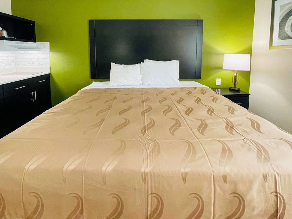 Room, 1 Queen Bed, Non Smoking