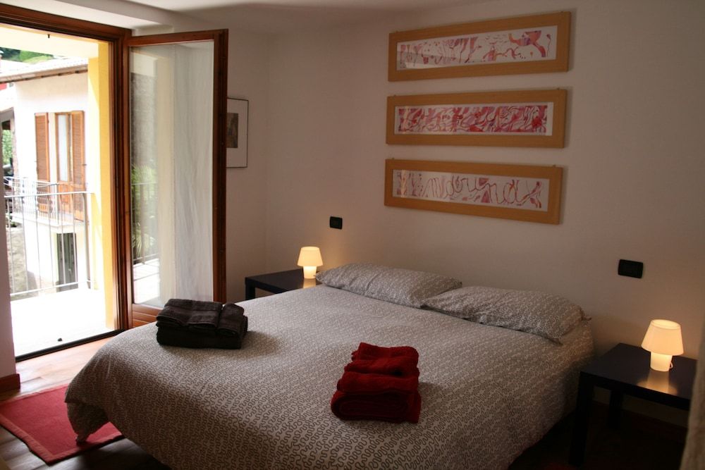 Duplex, 2 Bedrooms