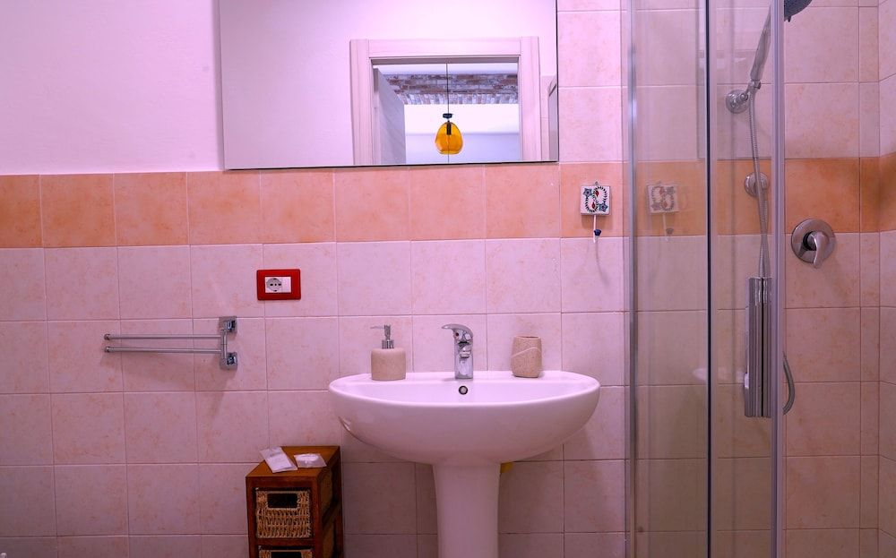 Flowery Inn Villa Premium Apartment, 1 Bedroom 3