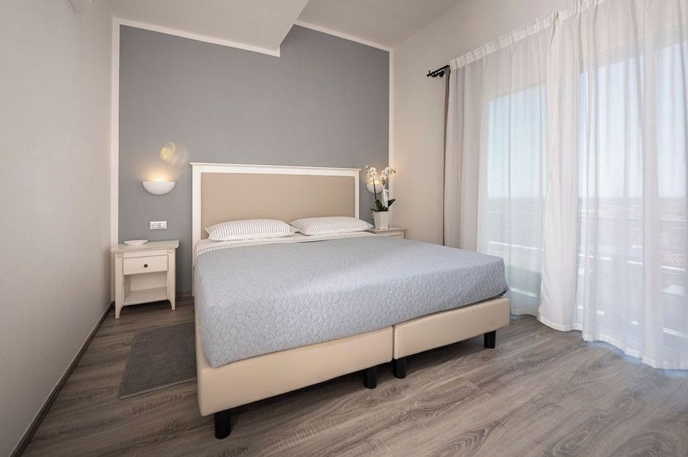 Double Room, Balcony, Sea View