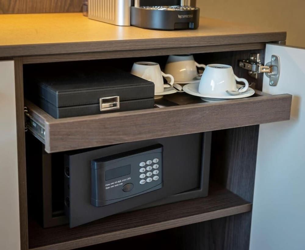 undefined The Belvedere Hotel Parnell Square 10