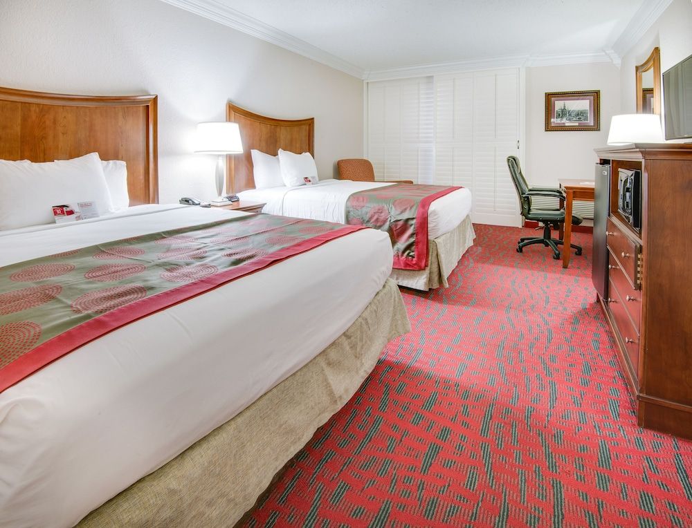 undefined Ramada by Wyndham Metairie New Orleans Airport 10