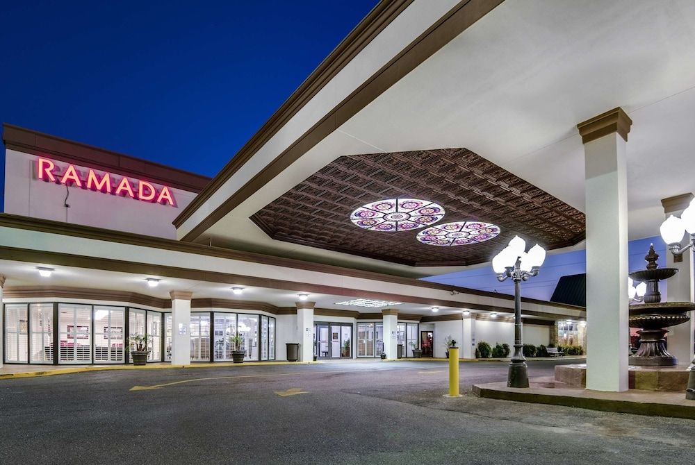 undefined Ramada by Wyndham Metairie New Orleans Airport 4