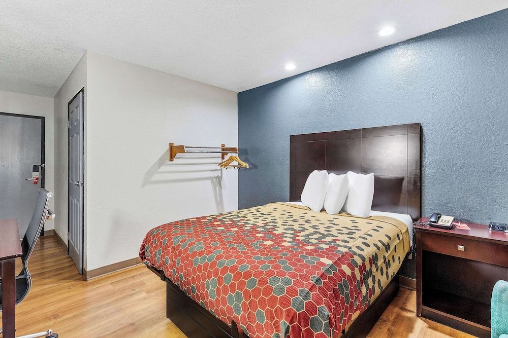 Room, 1 Queen Bed, Accessible, Non Smoking
