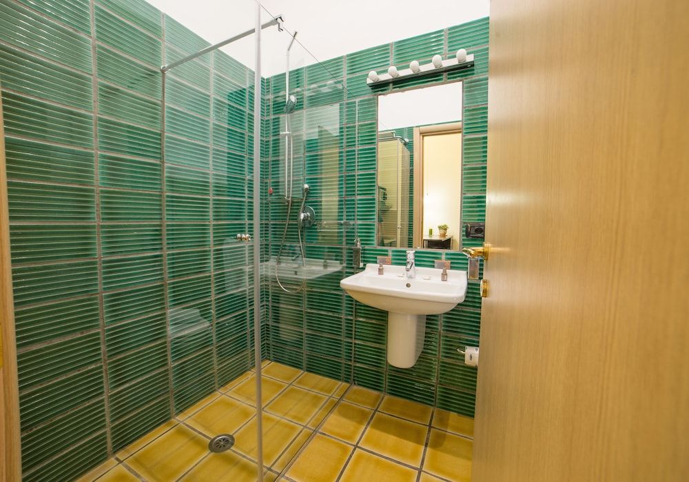 Bed and Breakfast Chiaia 32 Studio 7