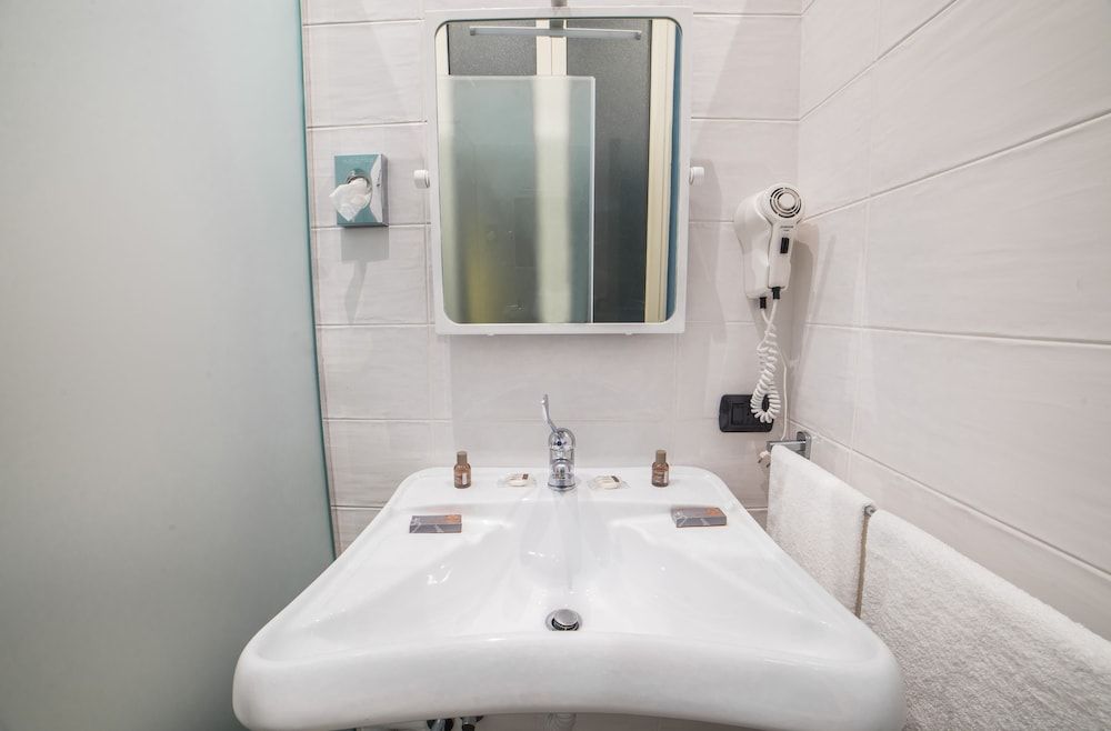 Bed and Breakfast Chiaia 32 Economy Double Room 14