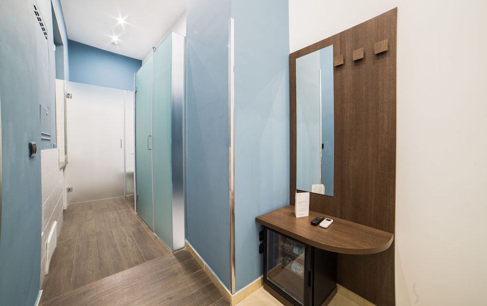 Bed and Breakfast Chiaia 32 Economy Double Room 19